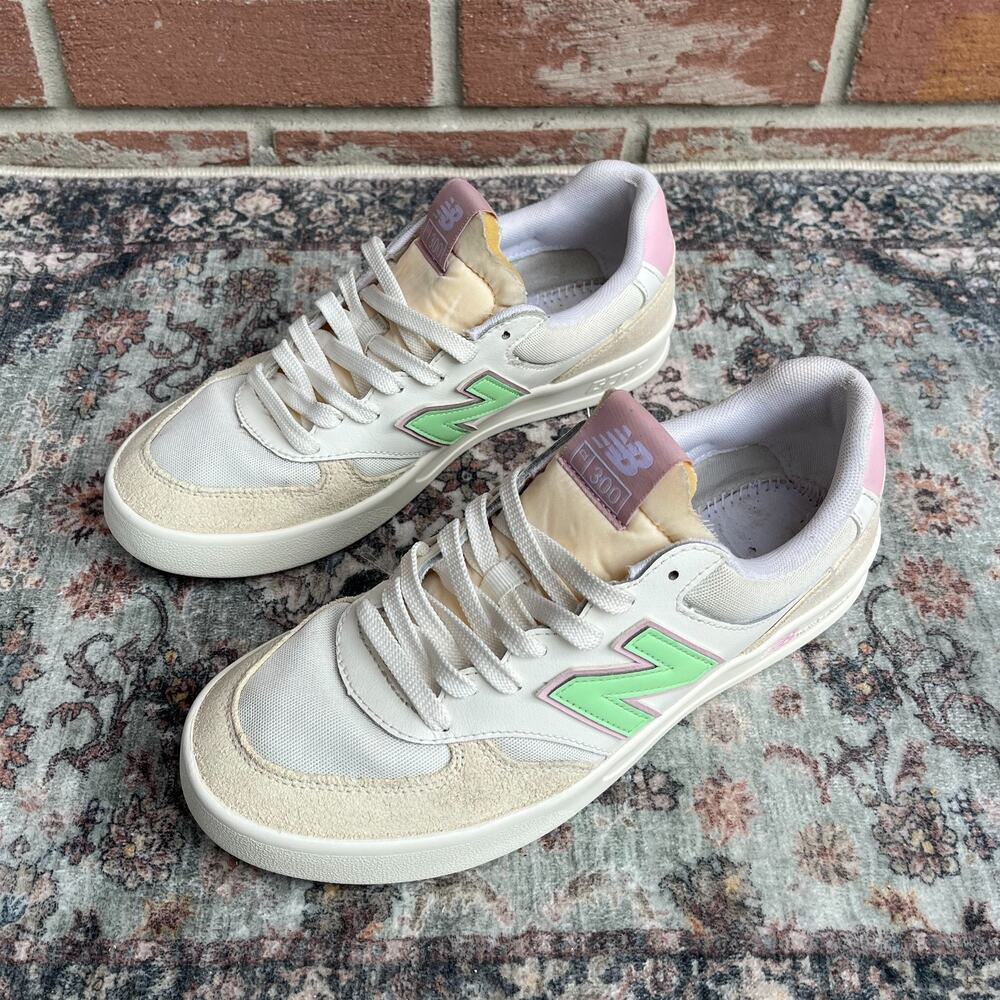 New Balance CT300v3 Classic Court Sneakers / Womens 8.5 Mens 7 / White CT300PG3